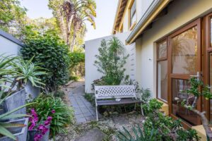 Villa oder B&B kaufen in Plettenberg Bay